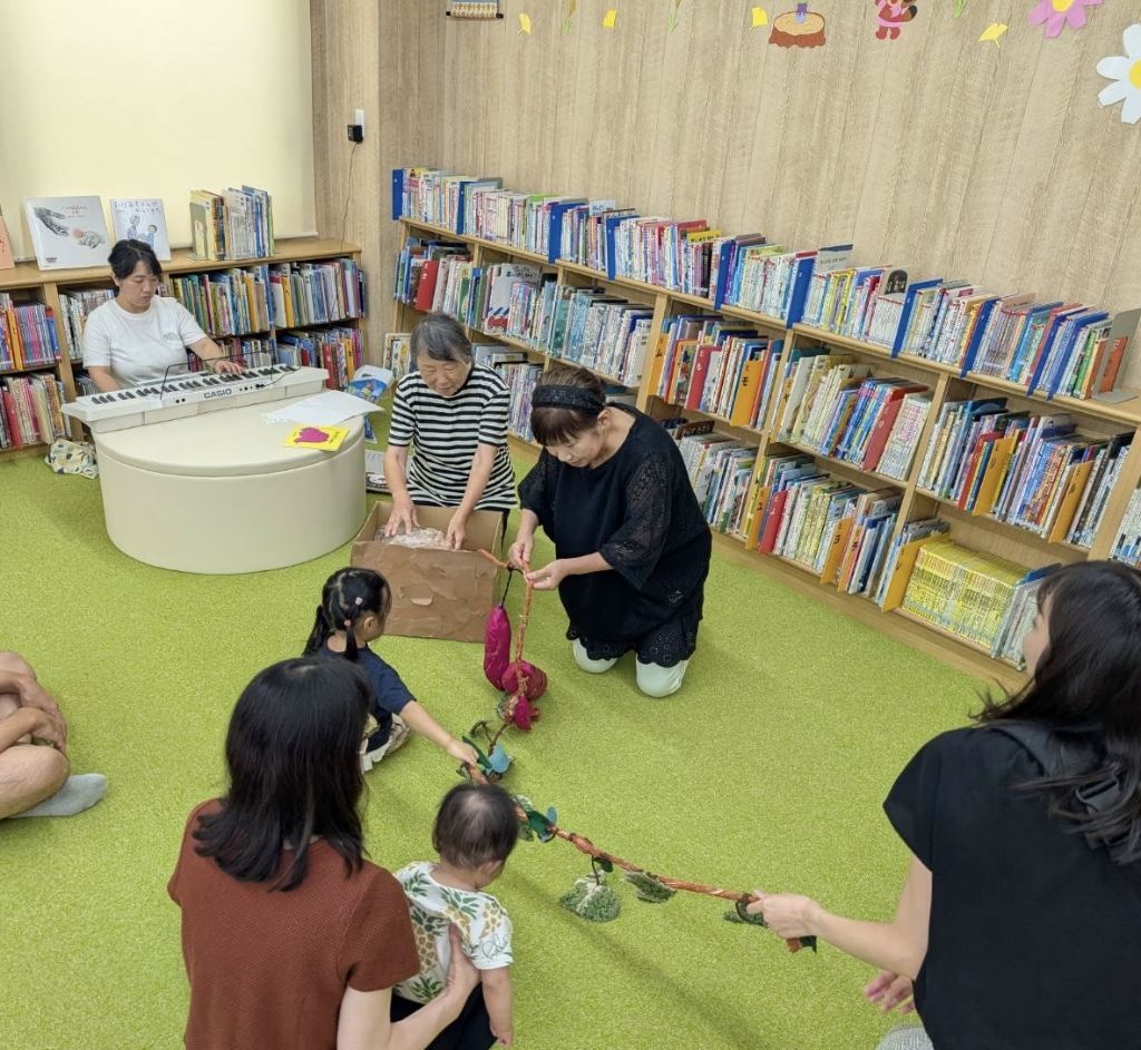 ぴよぴよおはなし会画像