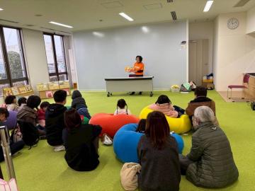 おはなしひろば画像