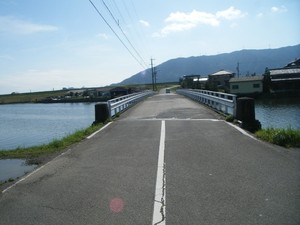 万寿新田大橋補修前の写真