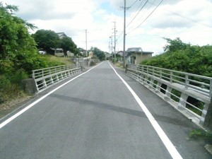 山崎南谷橋補修後の写真