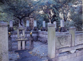 石津薩摩工事義歿者墓の写真